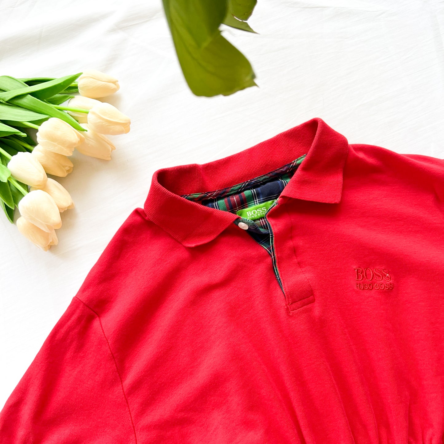 (S/M) Hugo Boss polo crop vintage red